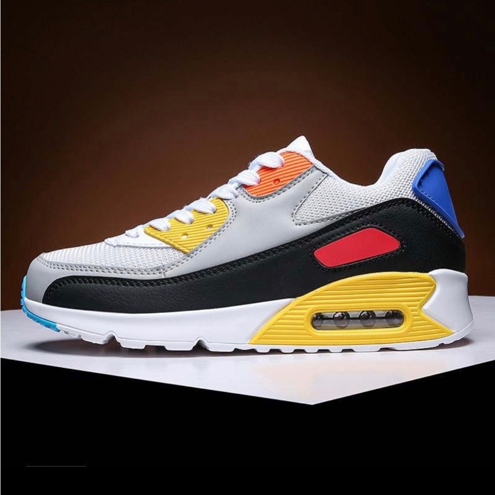 Brand new Unisex shoe for men and ladies.